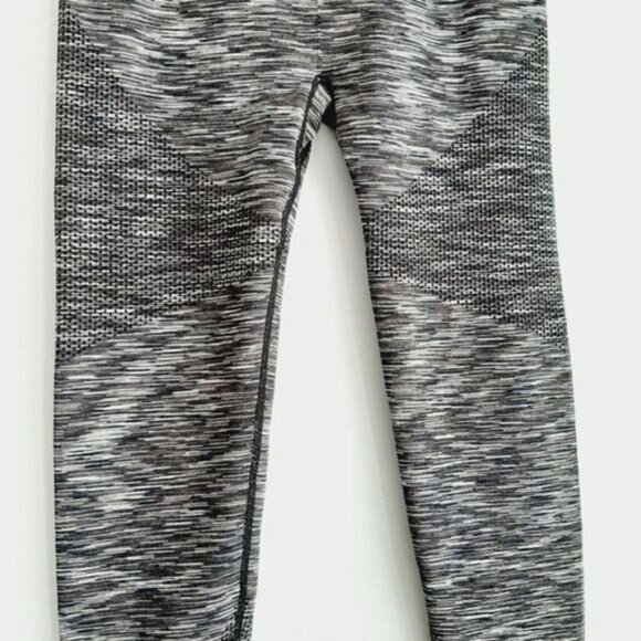 AERIE Chill Play Move High Waist Seamless Legging Sz L - Picture 3 of 7